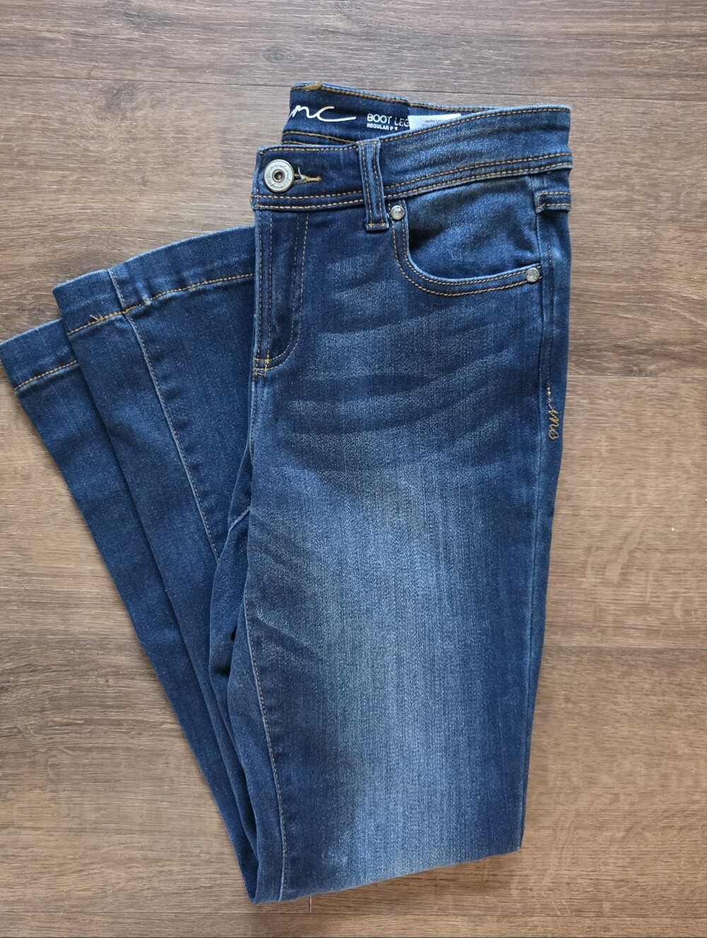 INC International Concepts Bootcut Jeans Dark Wash Size 6P Petite